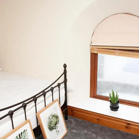 Apartment 1 Bedroom By Gloucester Road Bristol